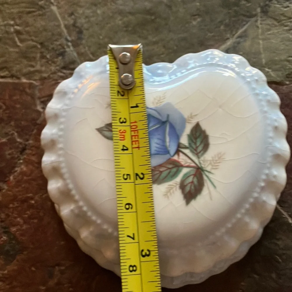 Heart-Shaped Porcelain Trinket Box with Blue Rose and Ruffle Accents -‎ Vintage